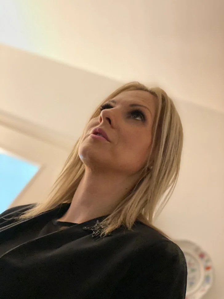 Portrait studies &mdash; photograph 11
