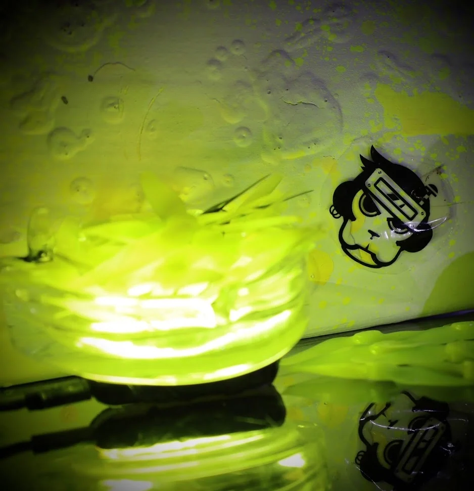 Objects in colour &mdash; photograph 19